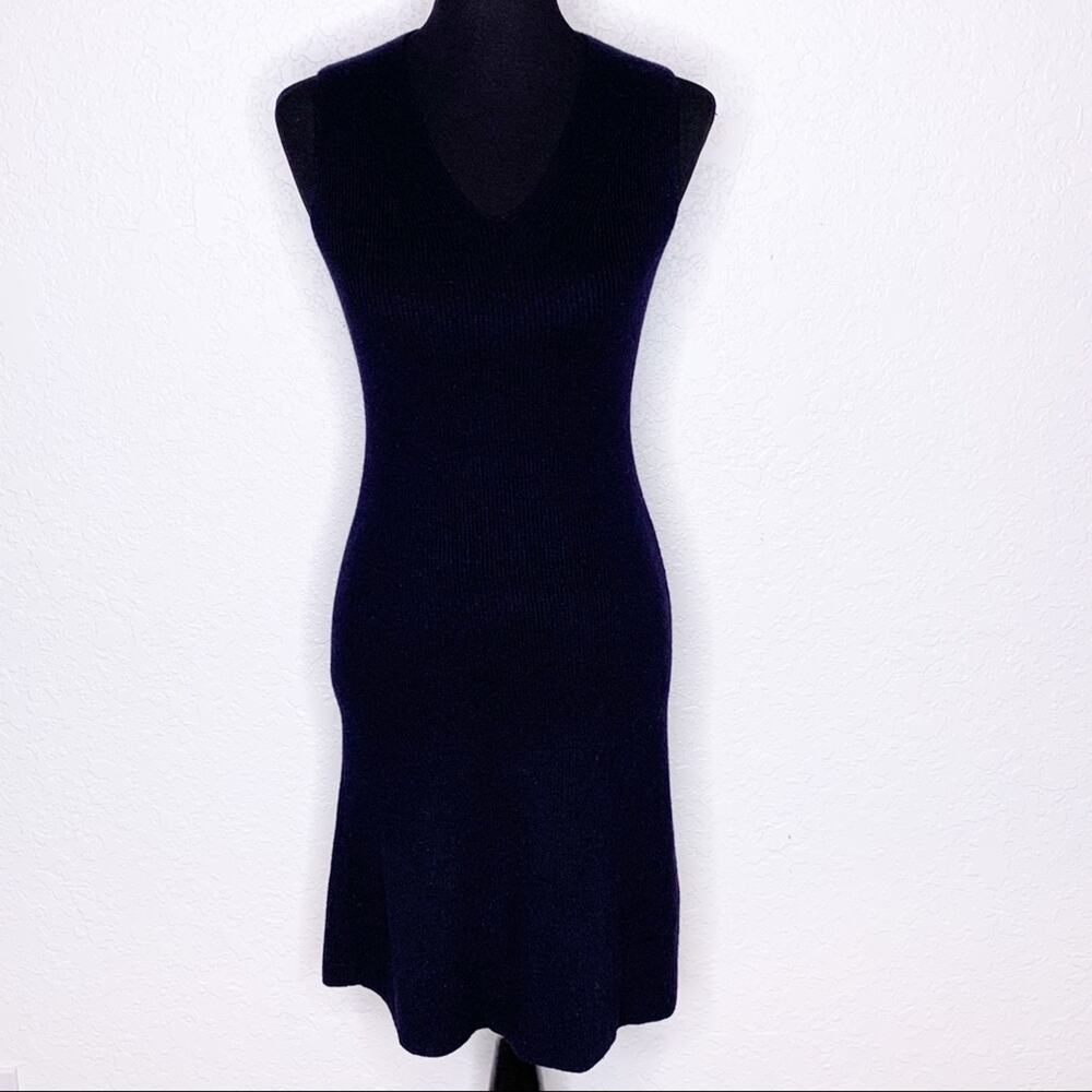 Vince black wool blend‎ sleeveless v neck sweater dress size Small